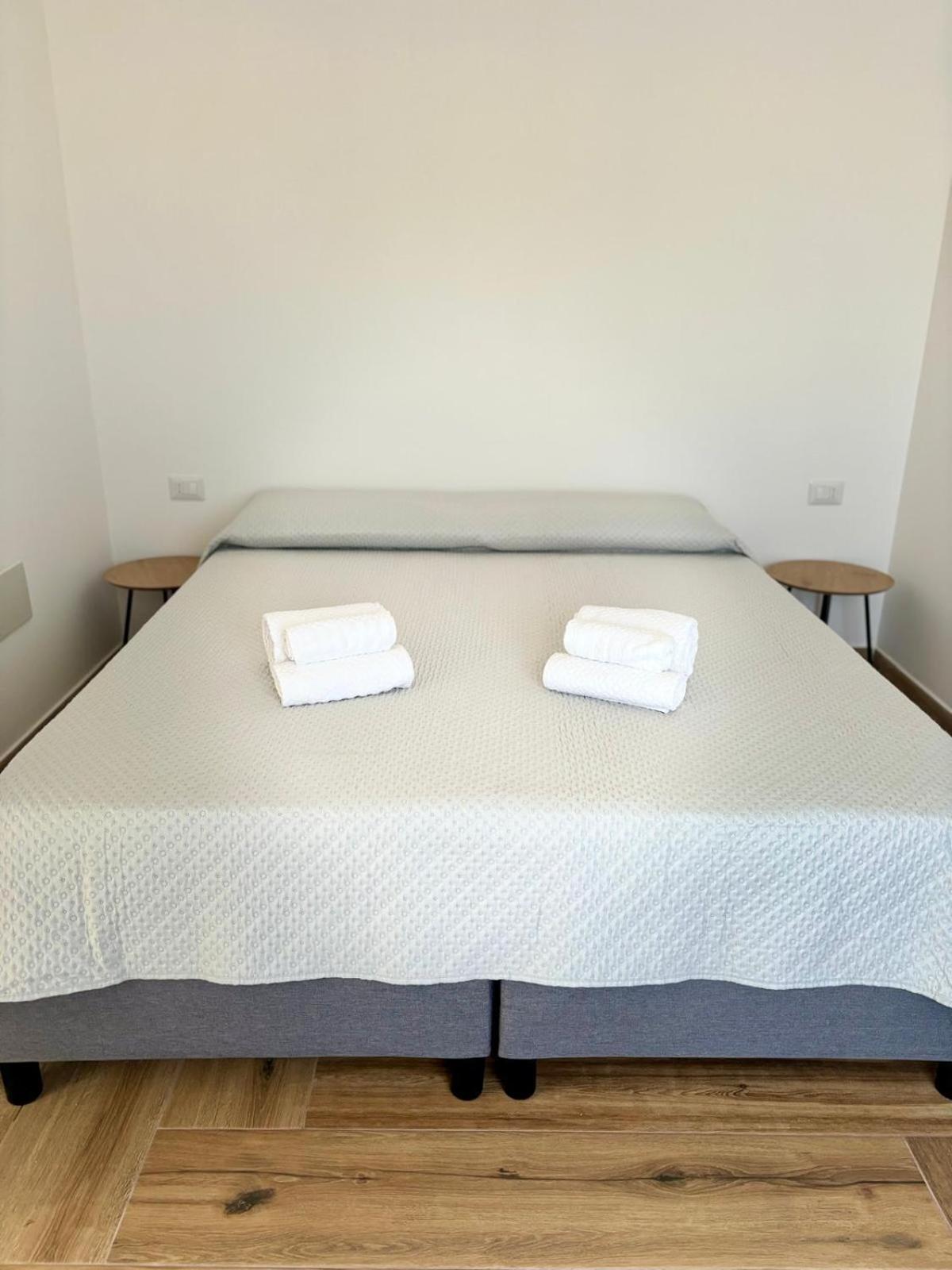 Affittacamere Levante Porto Torres Exteriör bild